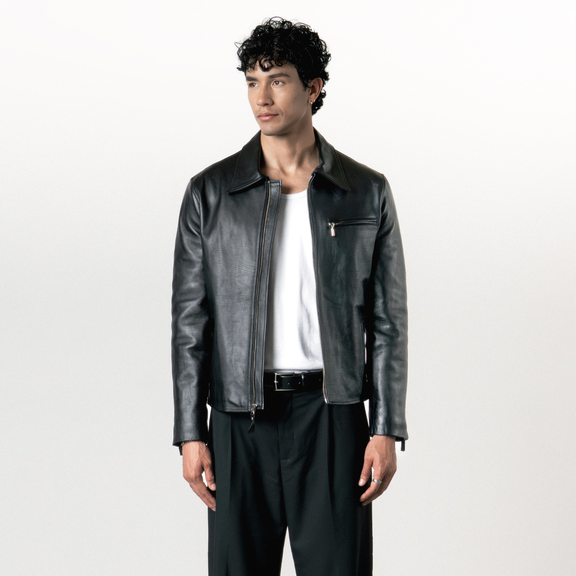 Cazadora en Cuero California