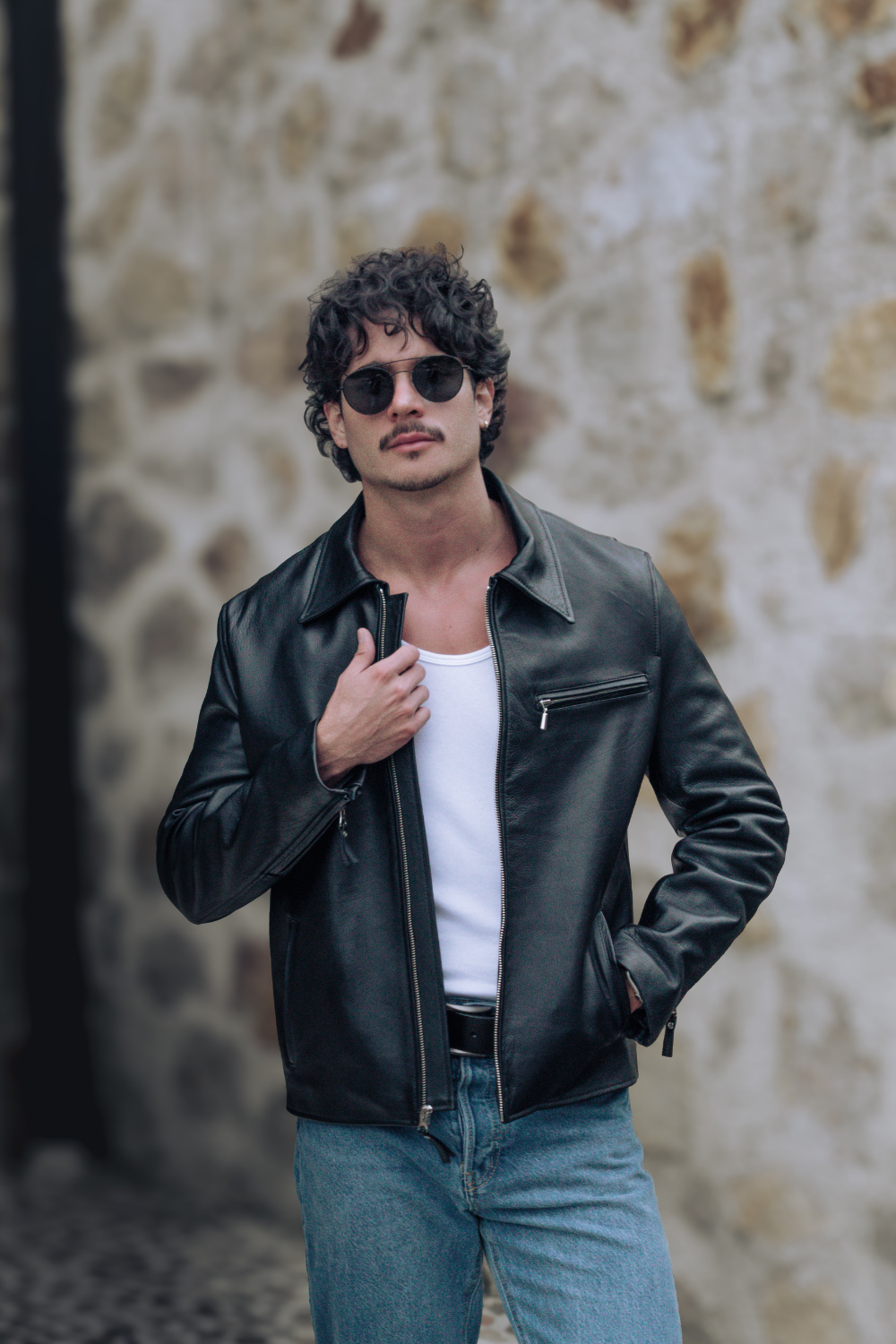 Cazadora en Cuero California