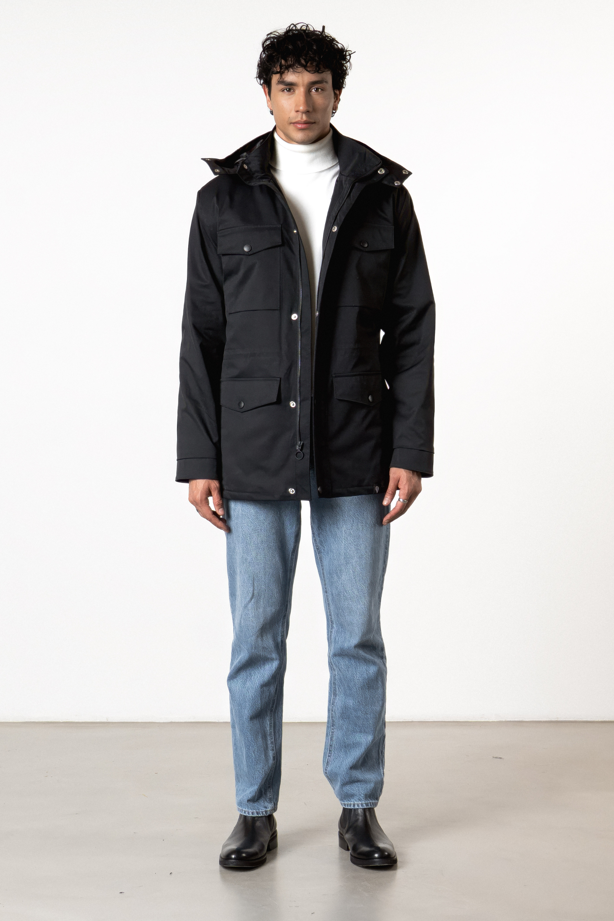 Cazadora Field Negra