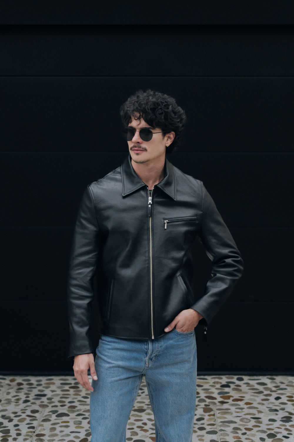 Cazadora en Cuero California