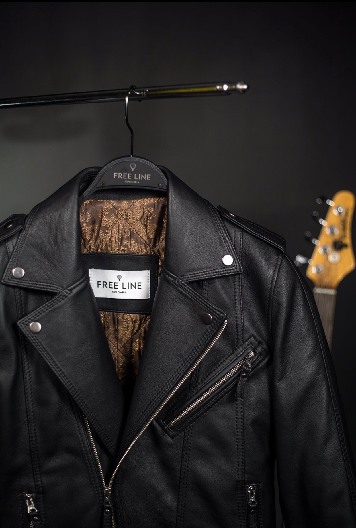Chaqueta en cuero para hombre tipo Biker