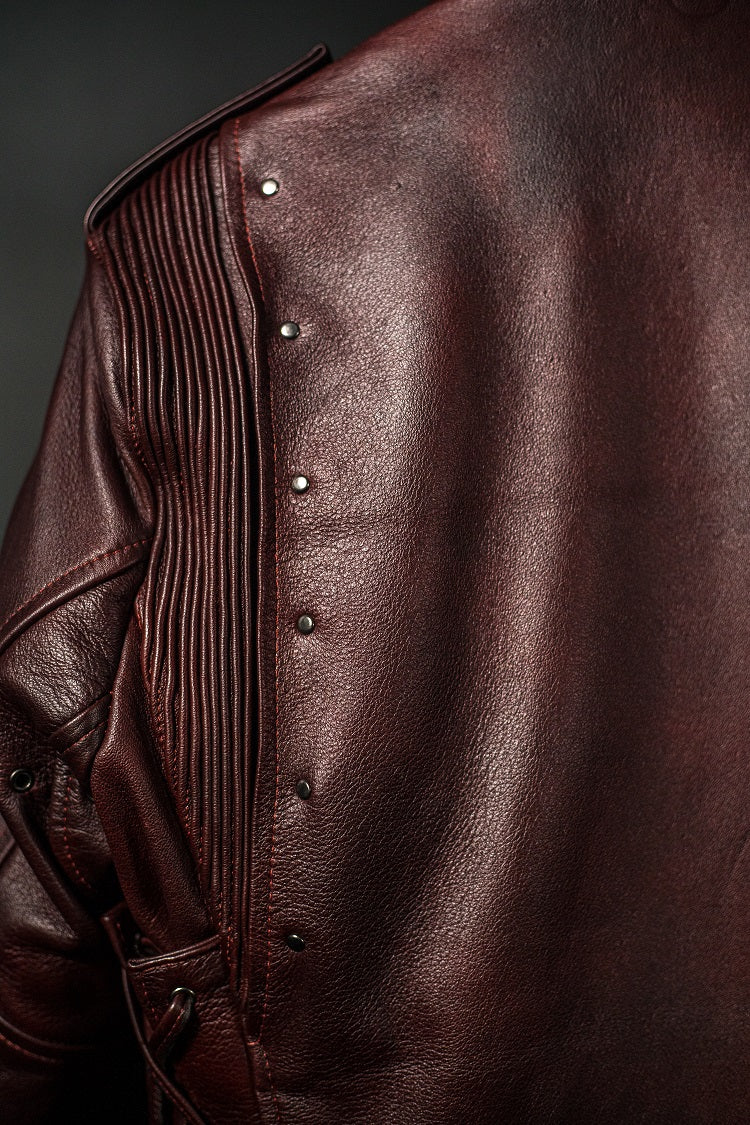 Chaqueta en cuero vinotinto Gibson